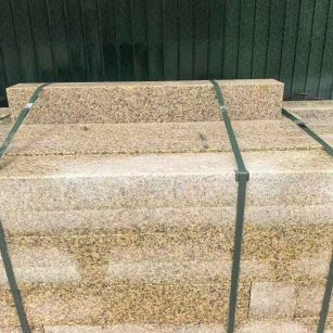 吉安 黄金麻花岗岩石材机切面栏杆料半成品