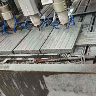 吉安 芝麻白花岗岩荔枝面盲道雕刻