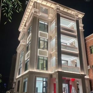 吉安 芝麻白花岗岩别墅外墙夜间效果