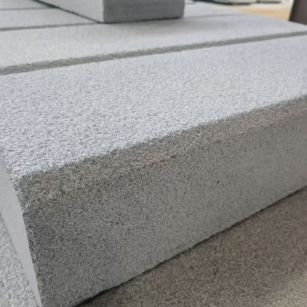 吉安 芝麻灰荔枝面路沿石