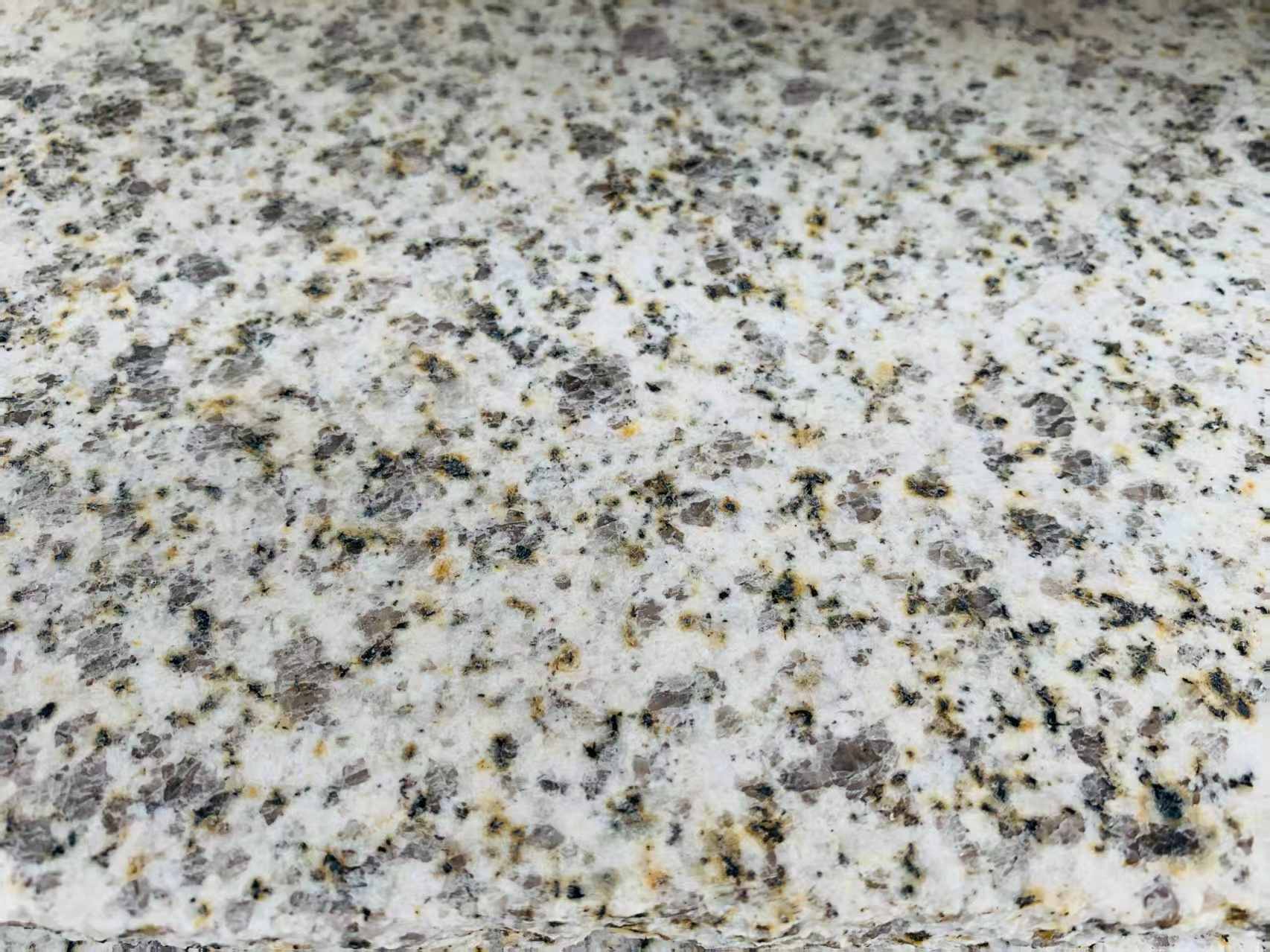 吉安 黄金麻花岗岩石材浅黄光面