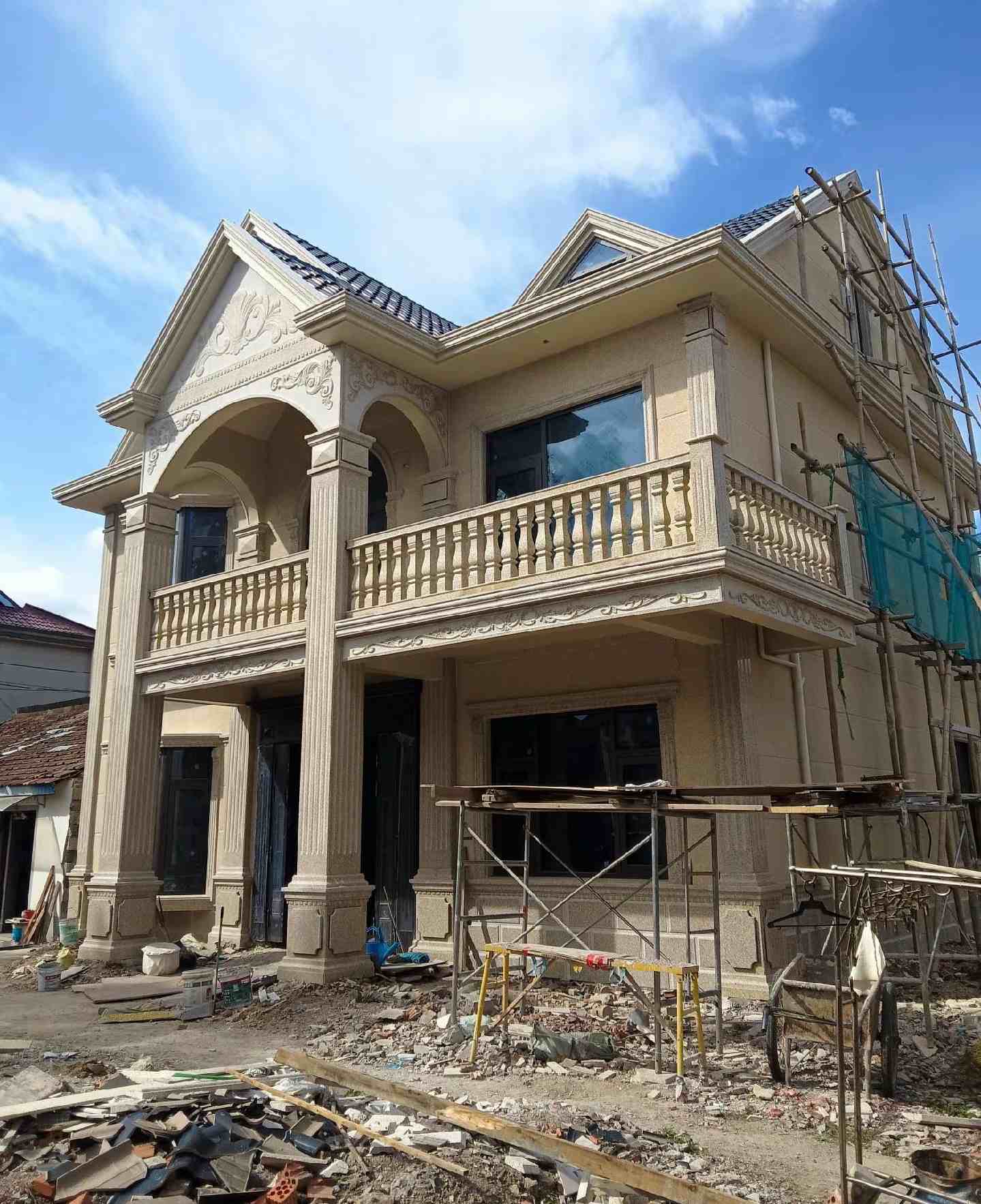 吉安 黄金麻花岗岩石材私人别墅雕花门楼柱阳台栏杆