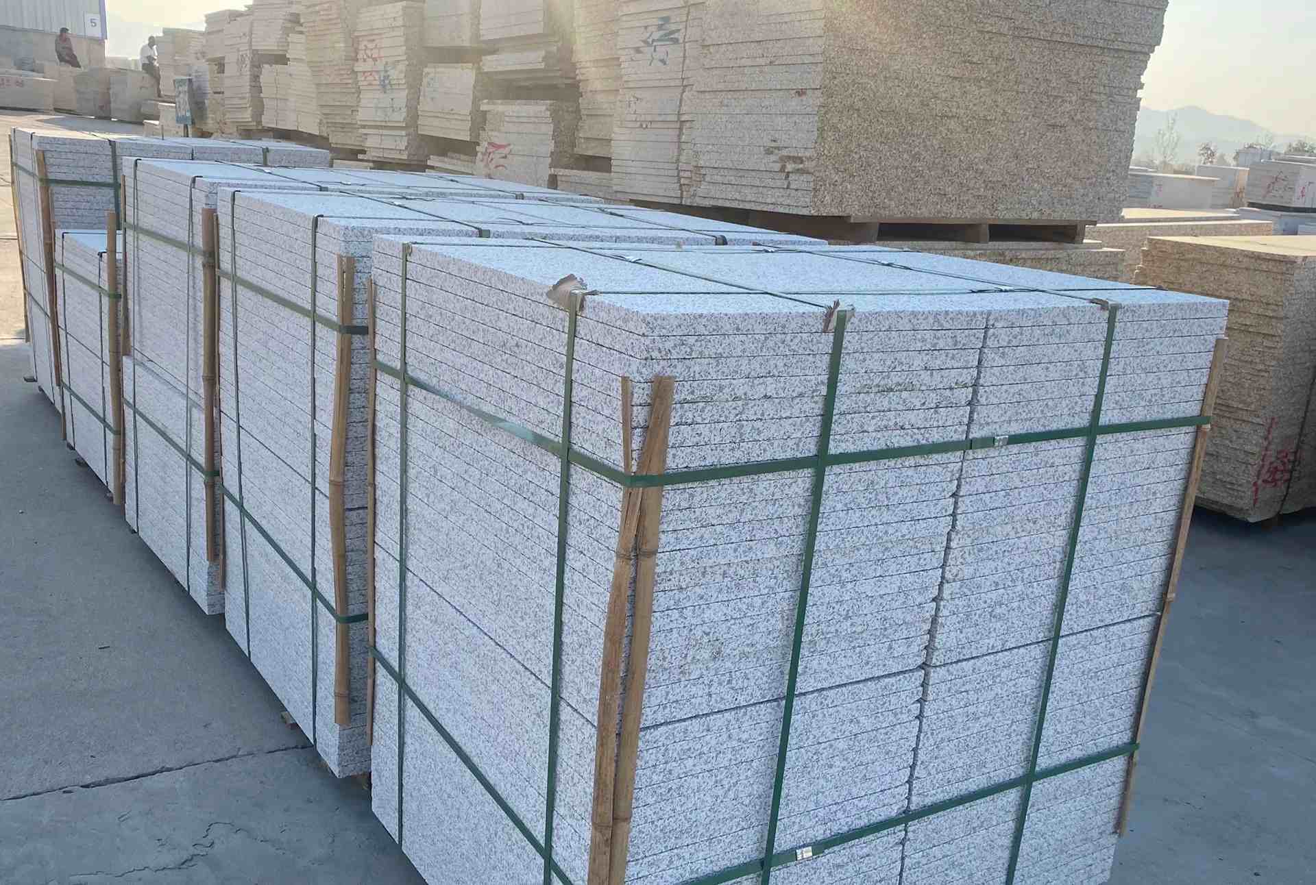 吉安 白麻花岗岩荔枝面地铺石