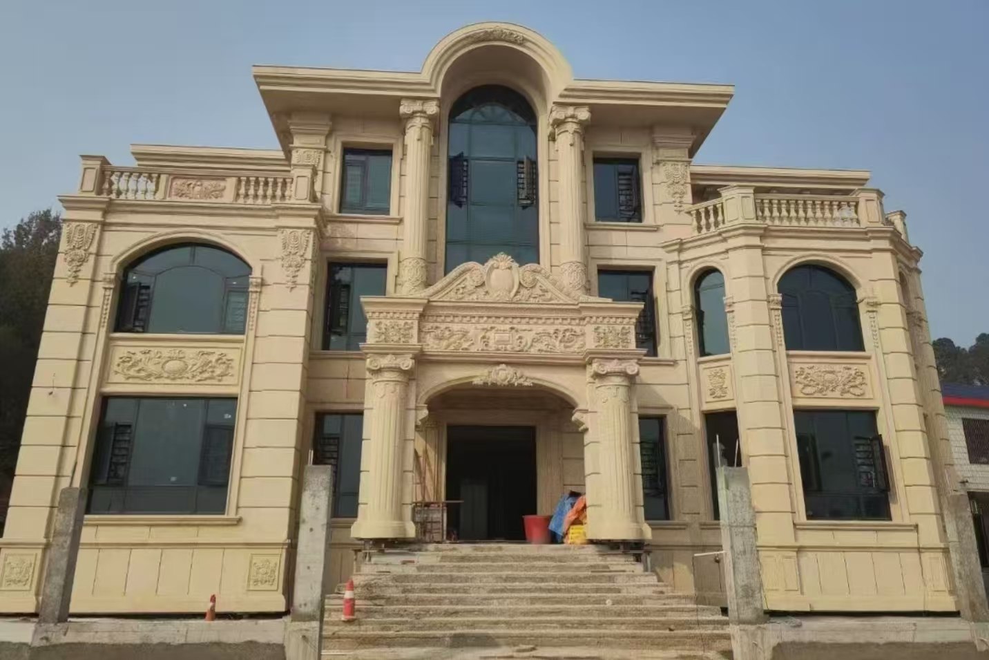 吉安 黄金麻花岗岩别墅外墙干挂