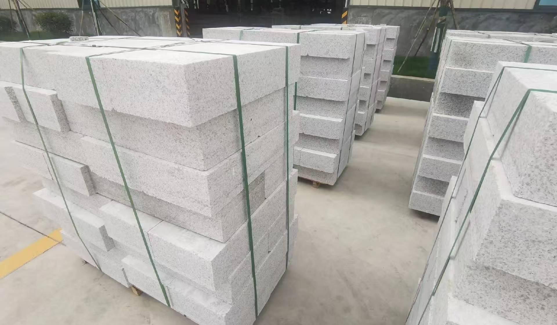 吉安 白麻花岗岩路沿石，立缘石，平缘石，路牙石，道牙石，马路牙子等